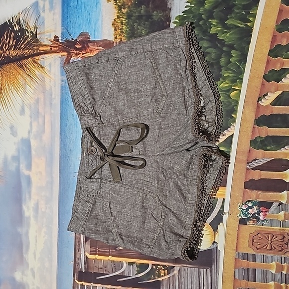 Democracy Brown Shorts‎ Size 6 - Picture 1 of 5
